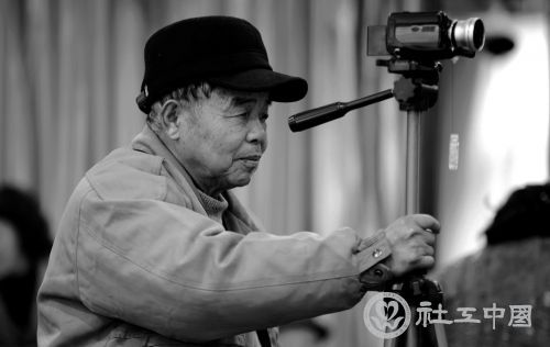 摄像志愿者