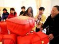 中山社工机构联合义工团体开展寒冬送暖活动