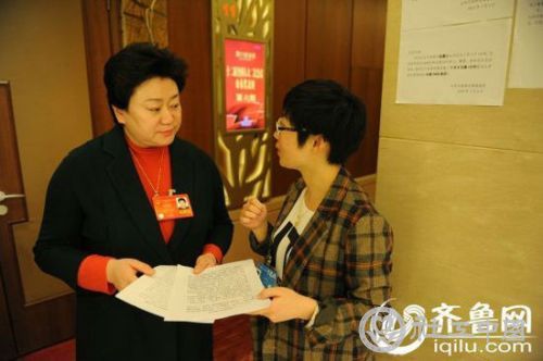 山东大学生社工来信引关注 代表委员两会求解 - 中国社工时报 - 中国社会工作人才服务平台