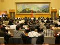 李克强：编织好让困难群众求助有门、受助及时的安全网 