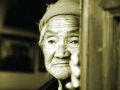 危机介入治疗帮助年迈老人摆脱养老困境