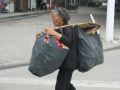 克服自身弱点关注专业成长—拾荒空巢老人个案