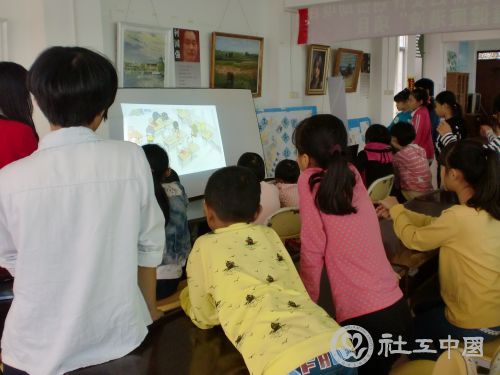 电影“怕怕不怕”播放时的场景