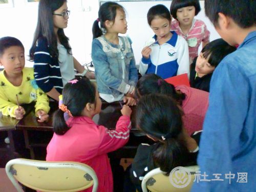 伙伴互助，共绘成长“蓝图”