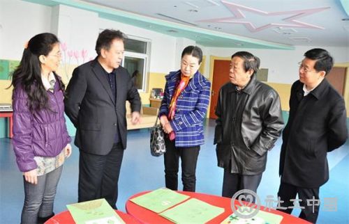 赵蓬奇副会长到潍坊市儿童福利院视察