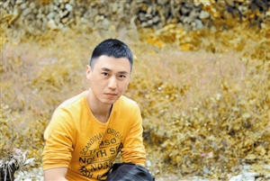 霍奕纶