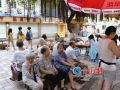 厦门试点社区助老员 每个居家养老服务中心配2名