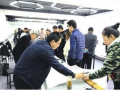从“草根”公益社团到专业化组织 社工志愿服务让城市更温暖
