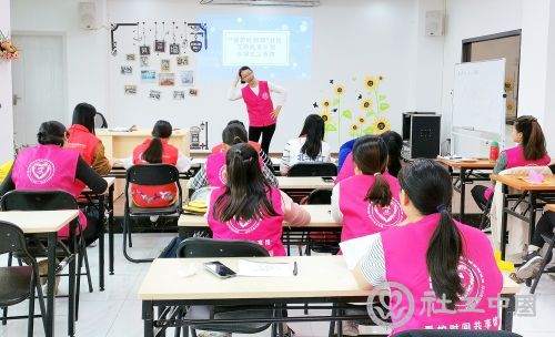 2.专项义工们接受考核，加入义教讲师队伍
