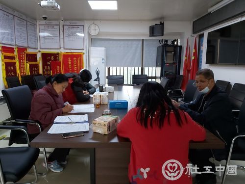 罗芳社区开展“我的需求我做主”居民需求调研活动 (3)