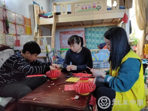 新春灯笼制作