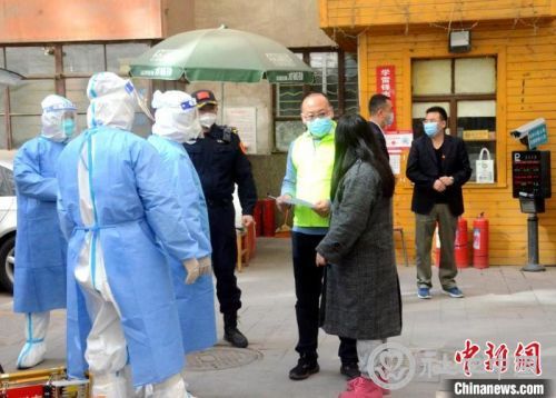 甘肃社工“成长的烦恼”：相伴同行阳光路，困中有爱盼春来