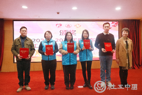 b6884ffe5588a10692e3dfb52ce5f41.jpg
