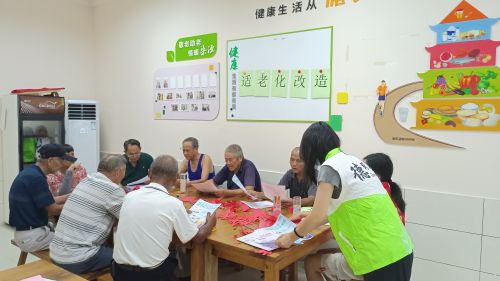 德颐善社工为困境老人提供适老化改造资源支持